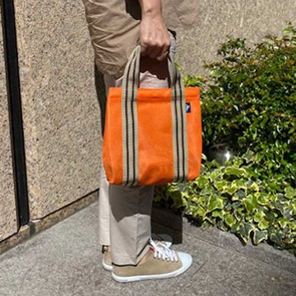 メッシュバッグ　オレンジ